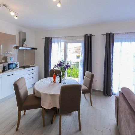 Apartment Petar Kastela Luaran gambar