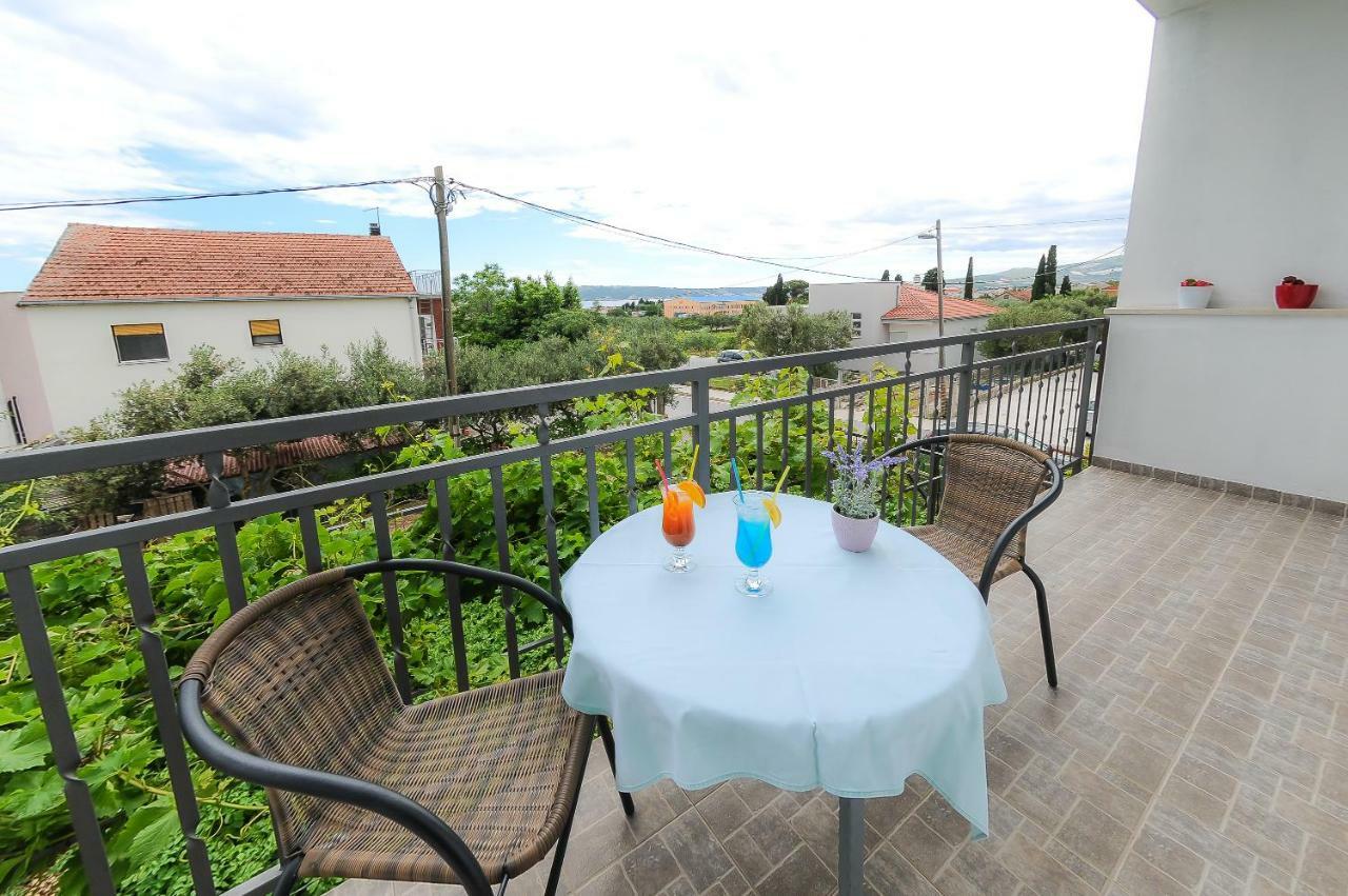 Apartment Petar Kastela Luaran gambar