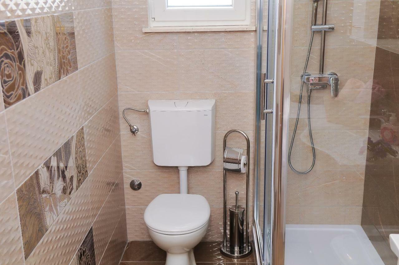 Apartment Petar Kastela Luaran gambar